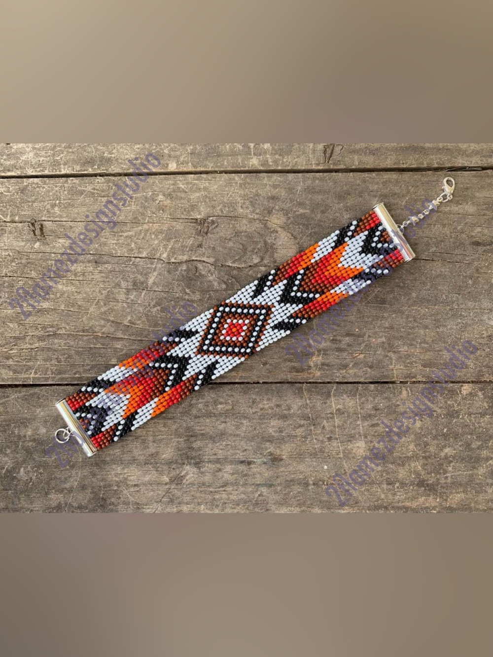 Handcrafted ‘Rose Star’ Seed Bead Bracelet